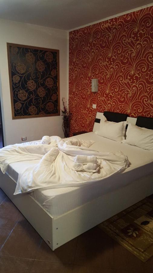 Appartement Garsoniera Ioana à Bucarest Extérieur photo